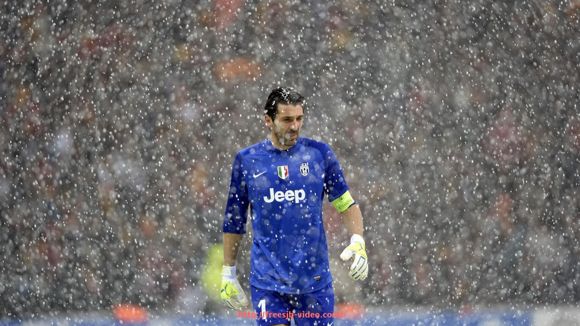 世俱杯直播-刘越解说欧冠比赛精彩语录与战术点评